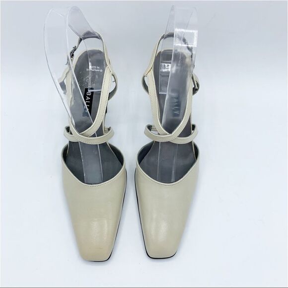 Bally Switzerland Winter White Strappy Snipped‎ Toe Sculptural Heels Sz 6 NEW - Picture 4 of 12